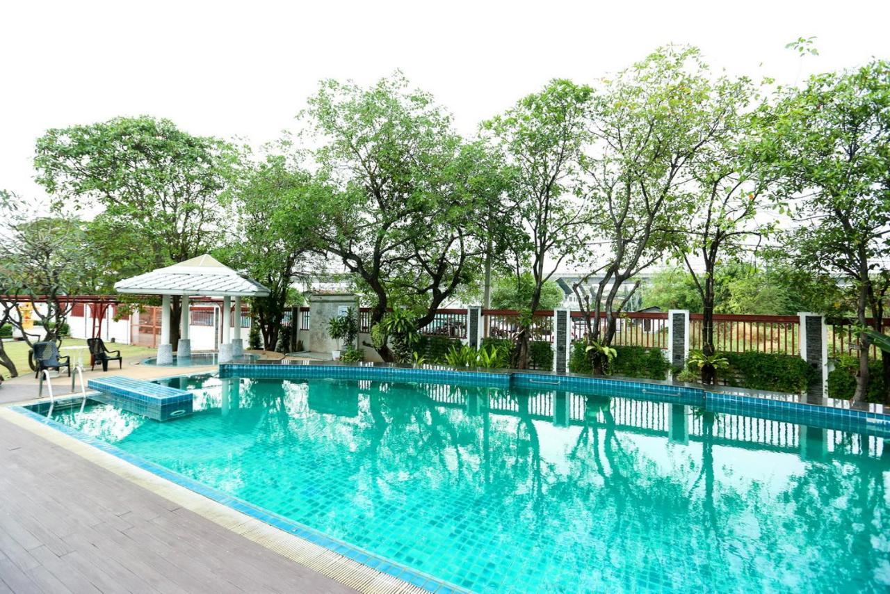 Bellevue Boutique Bangkok Appartement Buitenkant foto